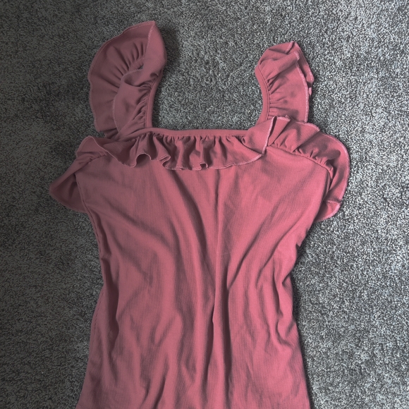Women's Pink Ruffle Top - Picture 1 of 3
